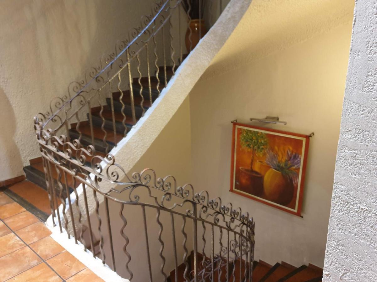 Hotel Bonaparte Toulon Luaran gambar