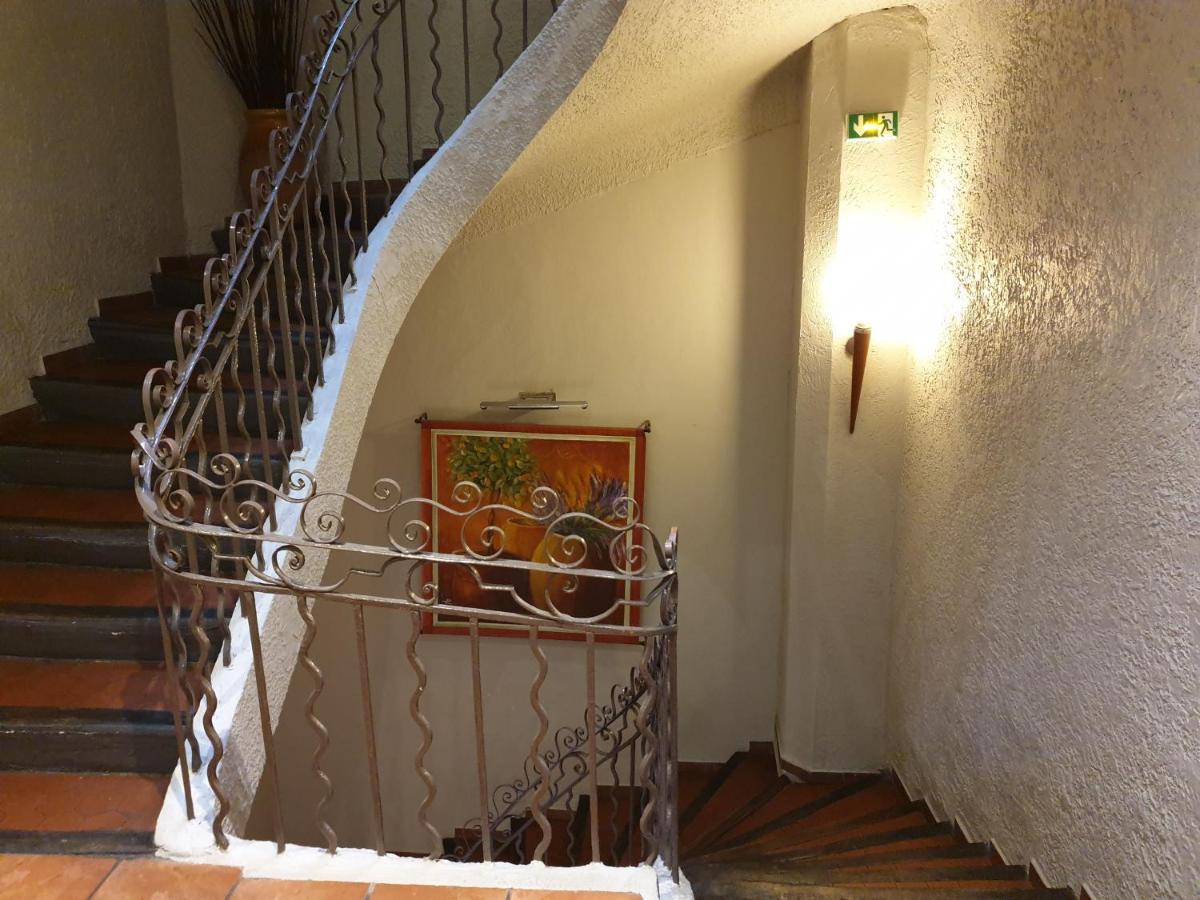 Hotel Bonaparte Toulon Luaran gambar